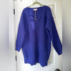 Blue sweater/dress super comfy! Size M